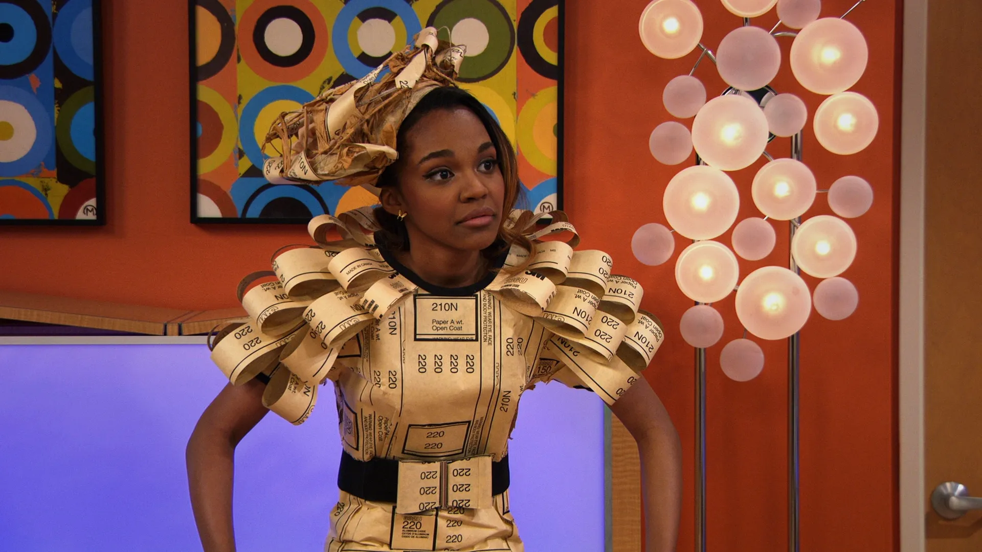 thumbnail - S3:E11 uncanny resemblANTs