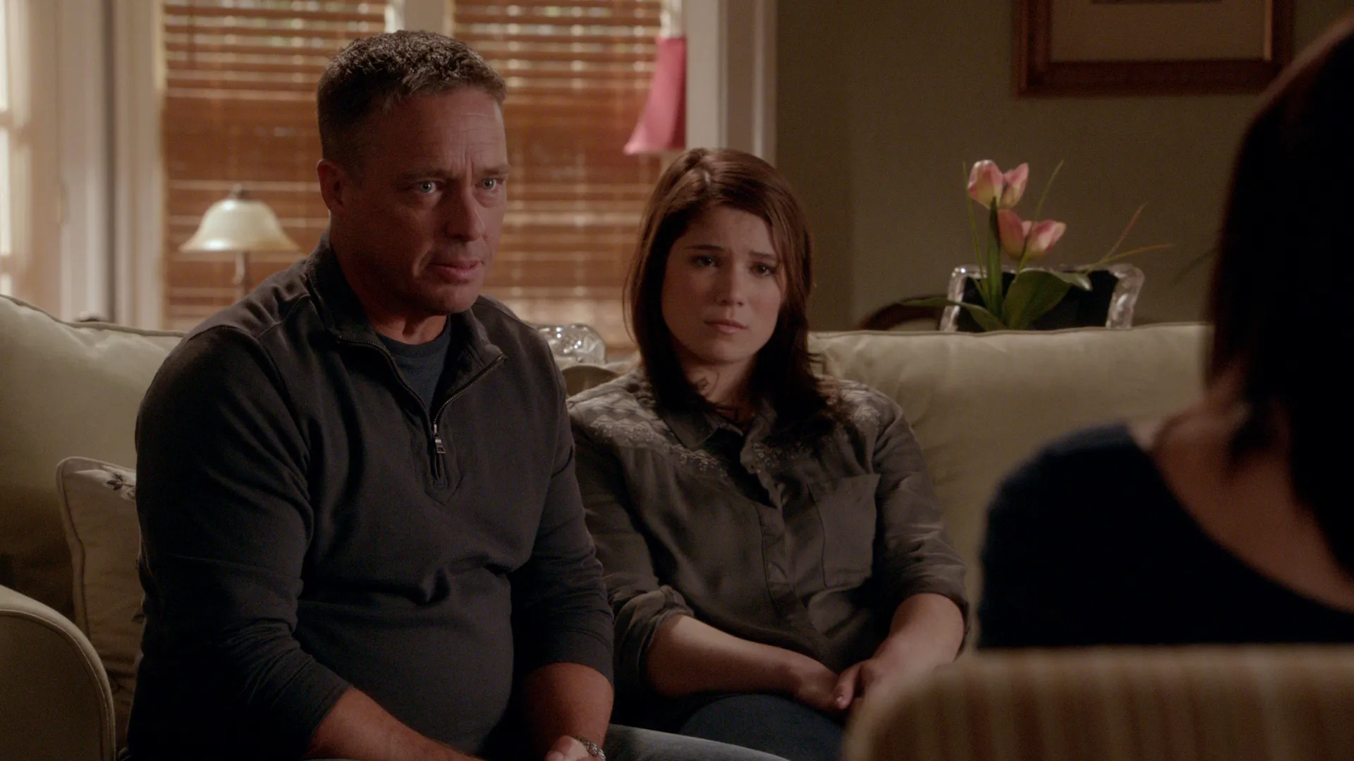 thumbnail - S7:E1 Ashes to Ashes