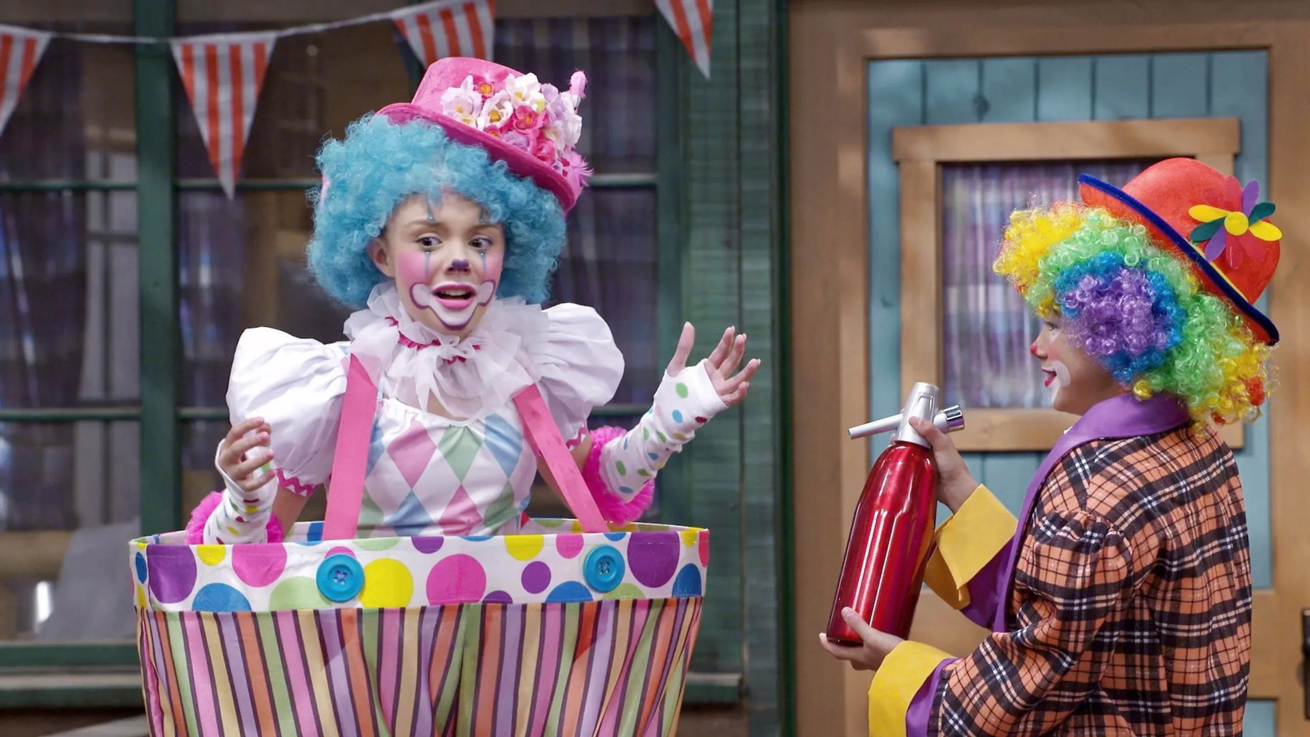 thumbnail - S4:E22 Town and Clown Relations
