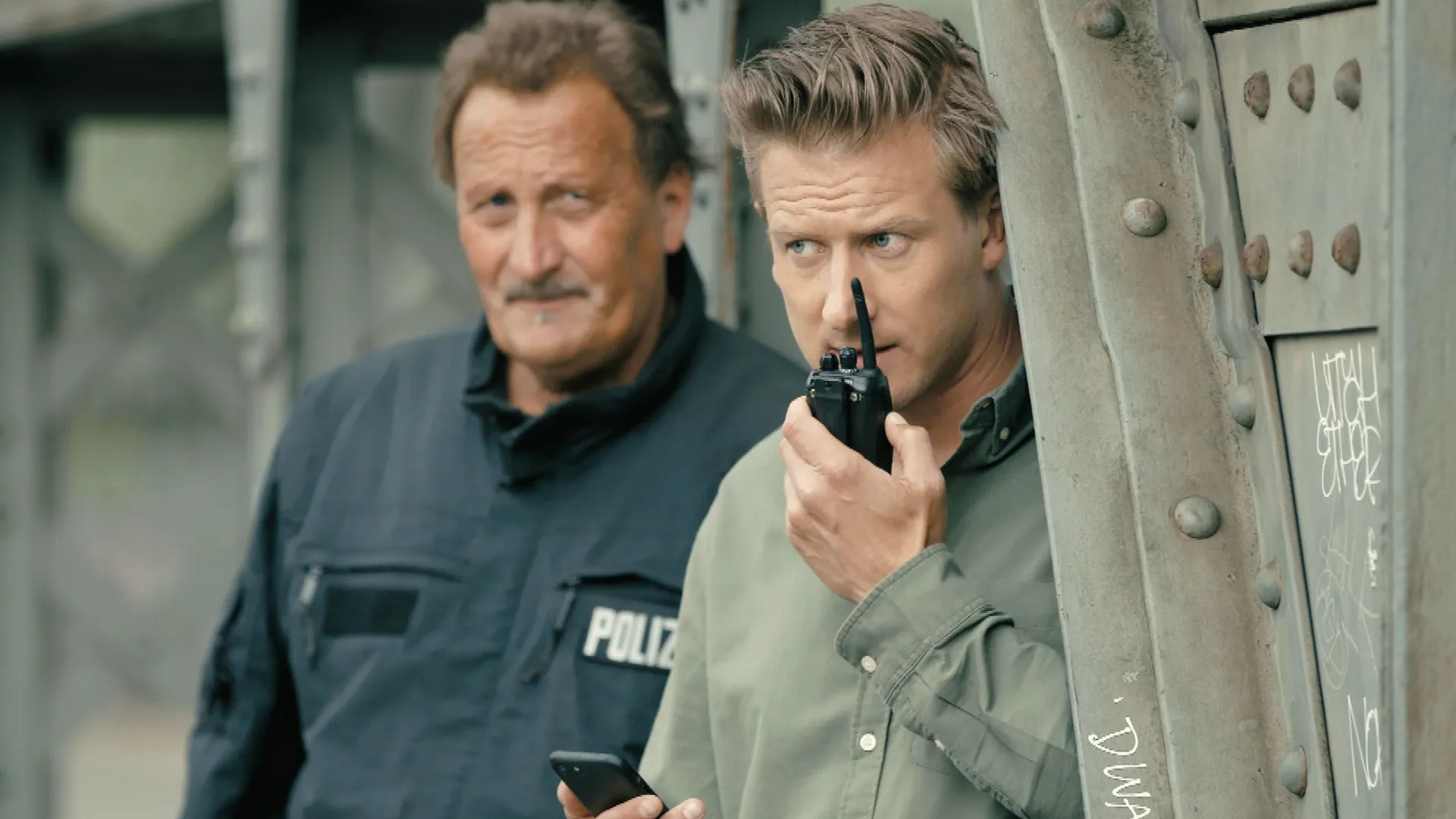 thumbnail - S1:E8 Geld stinkt doch