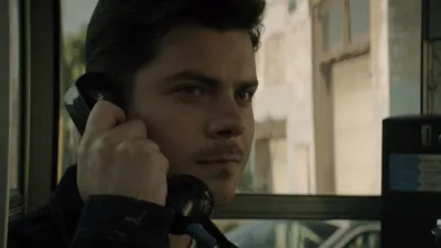 thumbnail - S3:E4 The Crash