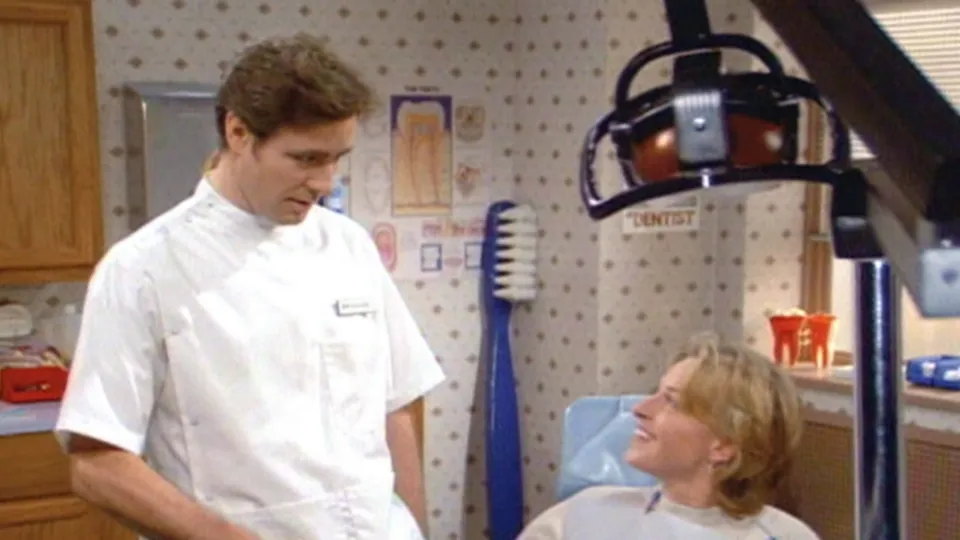 thumbnail - S2:E1 The Dentist
