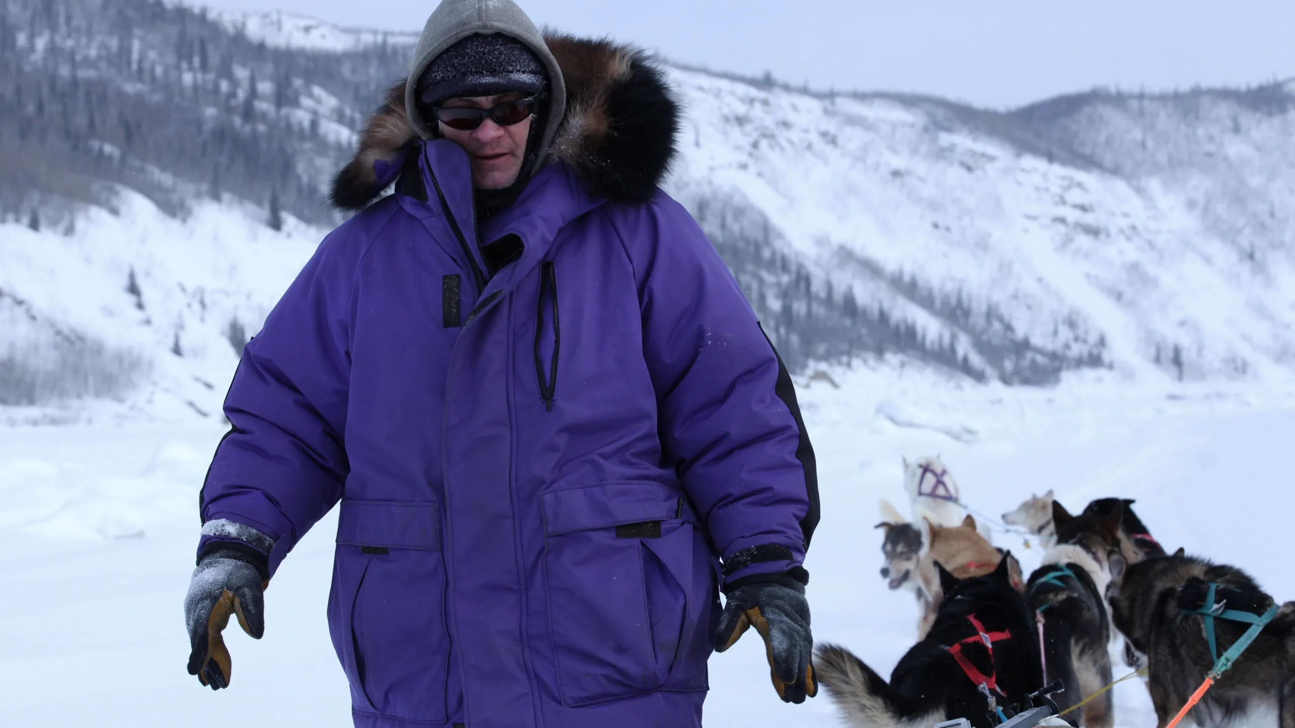 thumbnail - S1:E10 Hell and High Water