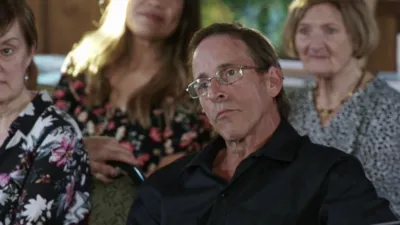 thumbnail - S2:E4 The Return to Hidden Valley