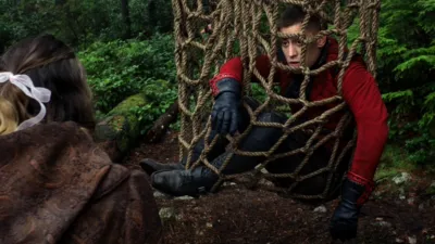 thumbnail - S1:E12 "To Catch a Thief"