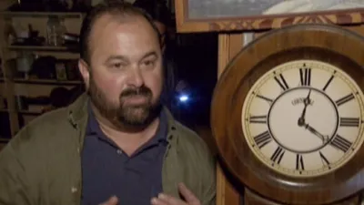 thumbnail - S1:E10 Know When to Fold