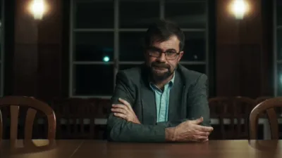 thumbnail - S1:E3 Arrested