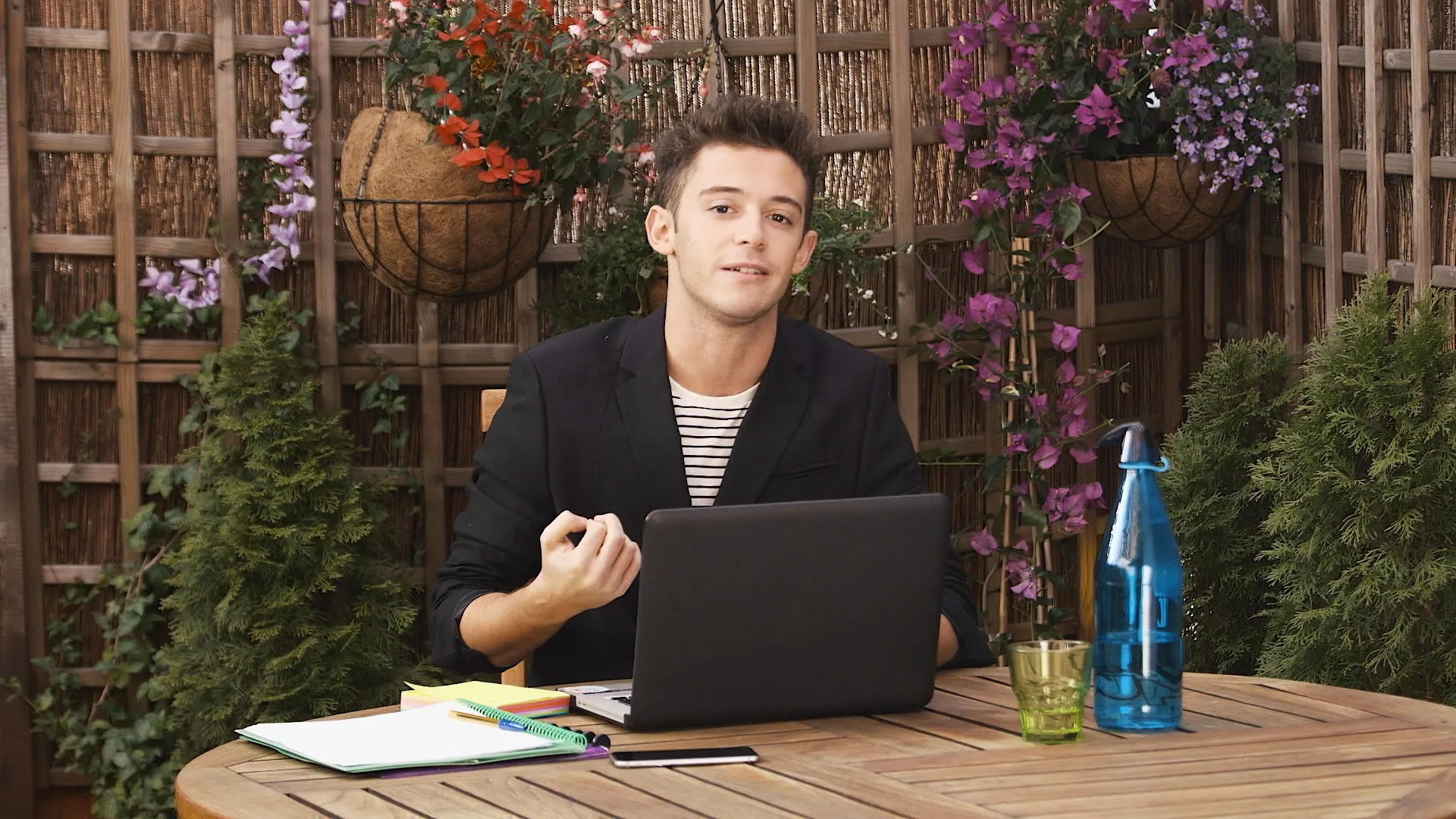thumbnail - S2:E4 An die Topfe, fertig, lecker! with Ruggero Pasquarelli
