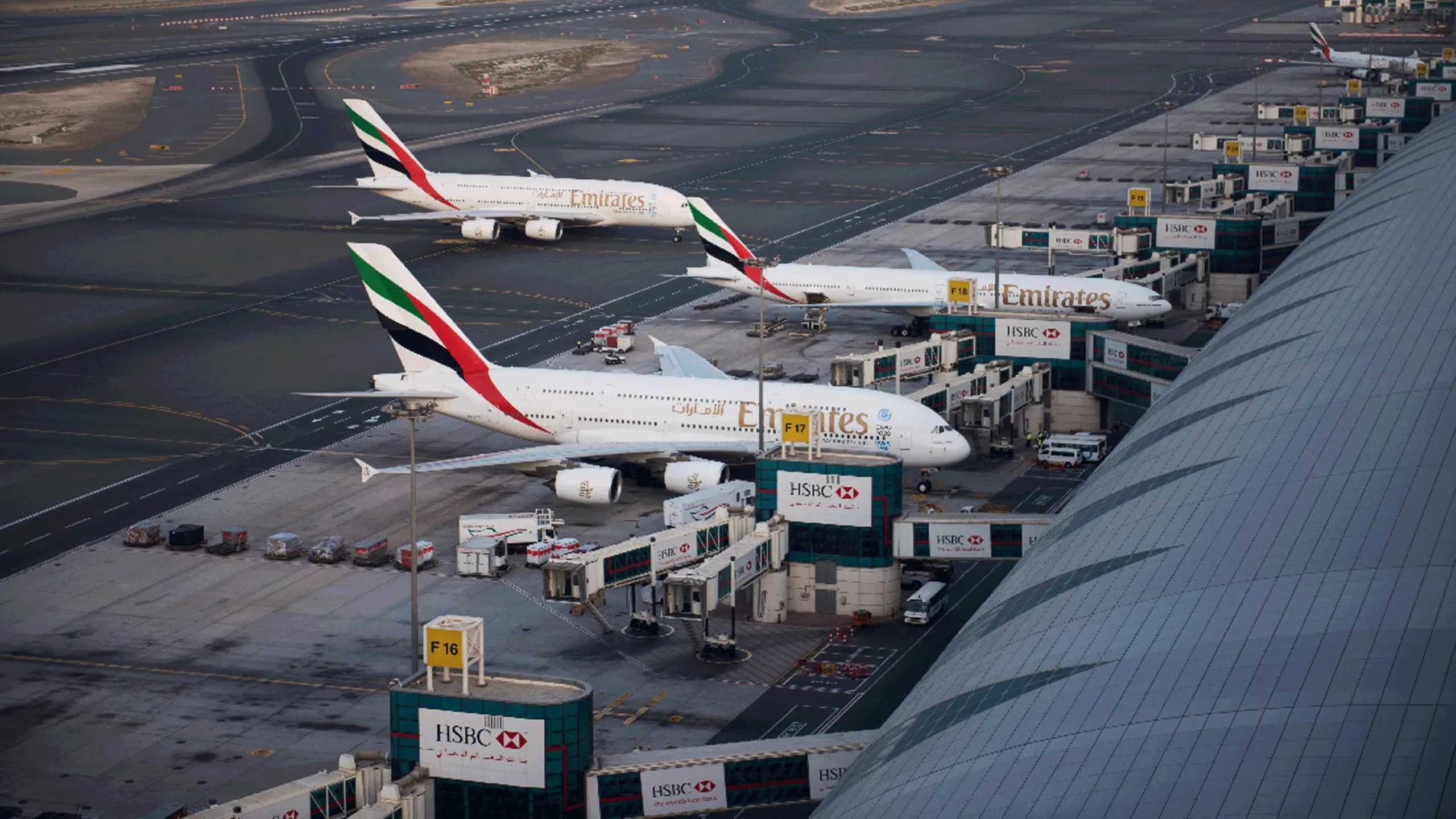 thumbnail - S1:F1 Milliarden-Flughafen