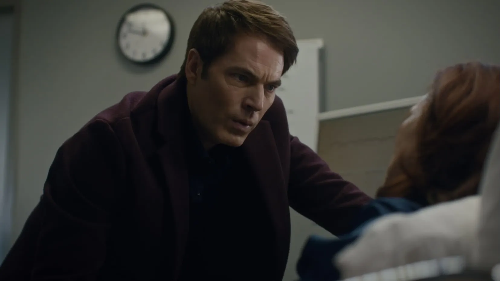 thumbnail - S3:E10 The Elephant in the Room