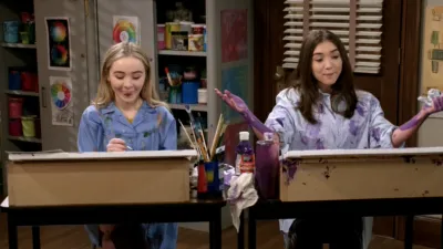thumbnail - S3:E5 Girl Meets Triangle
