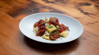 thumbnail - S38:E9 Ciao, Bella!