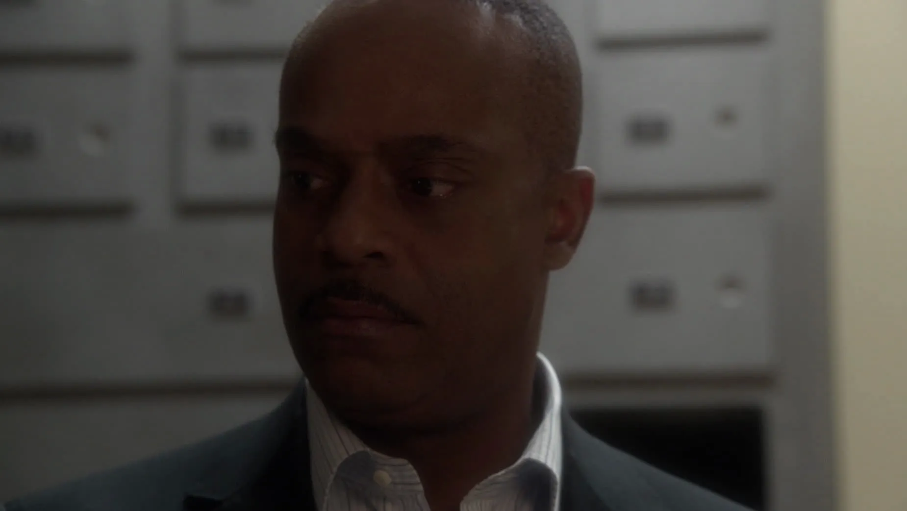 thumbnail - S10:E14 Canary