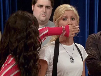 thumbnail - S3:E9 Lip Synchin' in the Rain