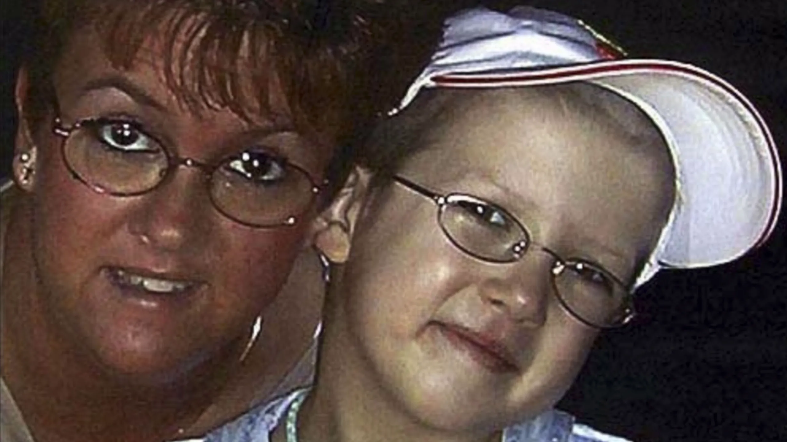 thumbnail - S18:E3 Mom Said I Was Dying