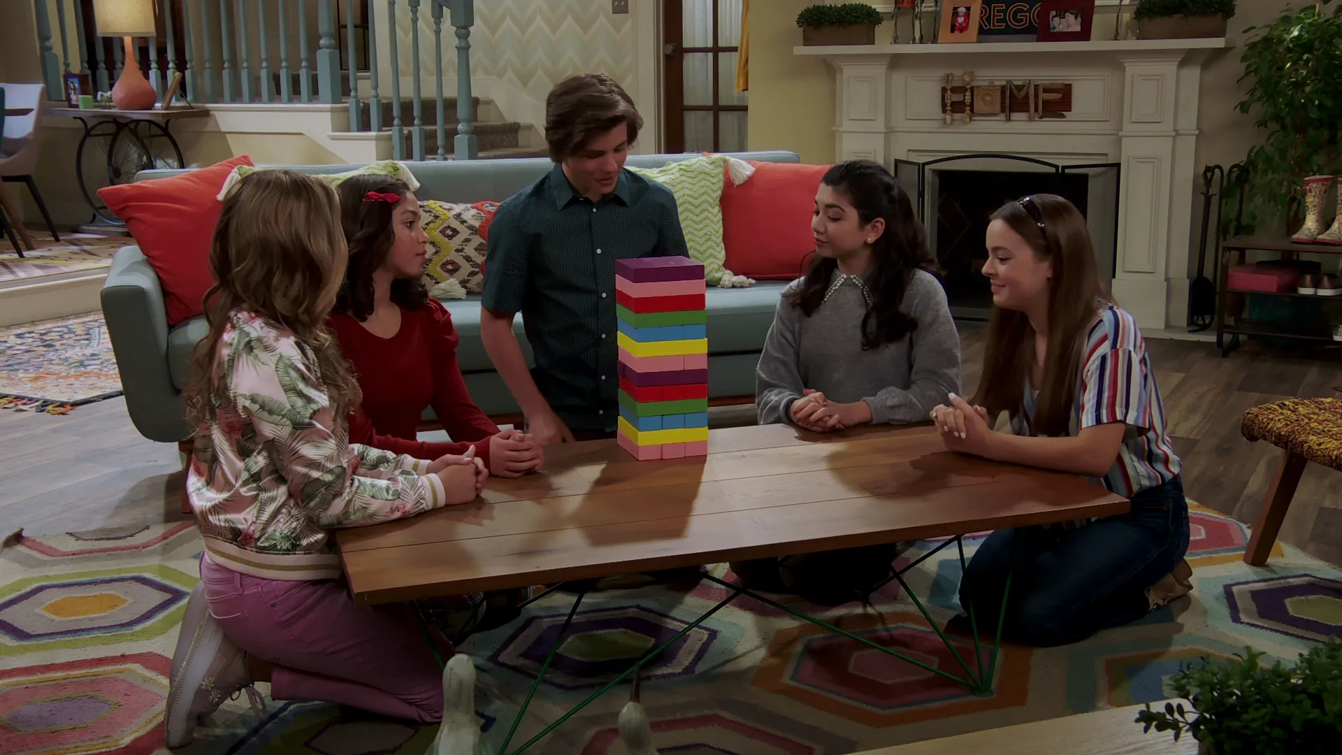 thumbnail - S3:E4 Three Amigas and a Harry