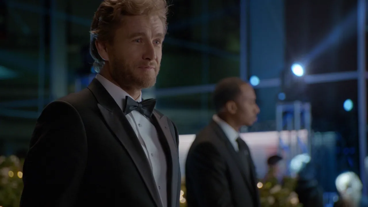 thumbnail - S4:E8 Bridge Over Troubled Water