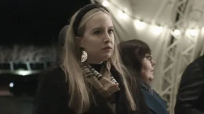 thumbnail - S9:E4 A Boy's Best Friend Is His Mother 