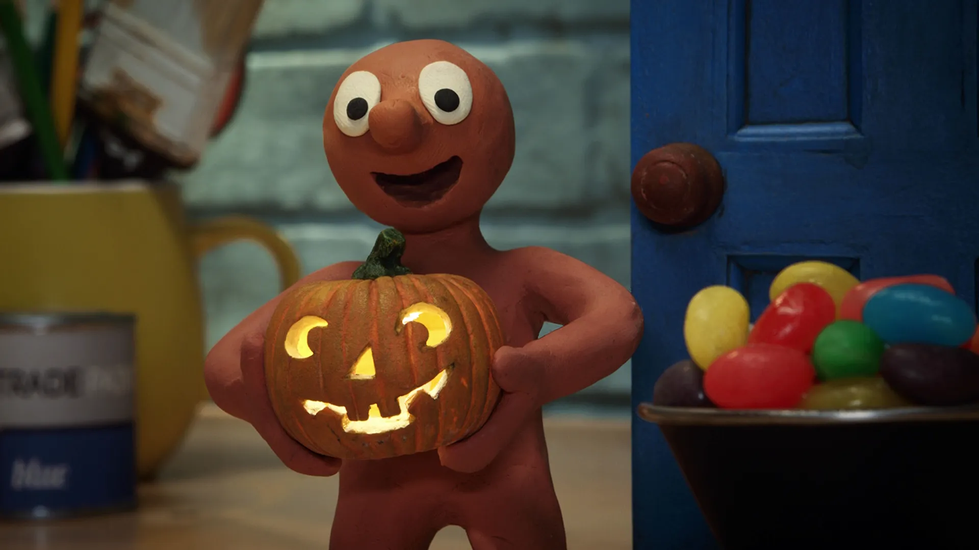 thumbnail - T3:E1 Halloween
