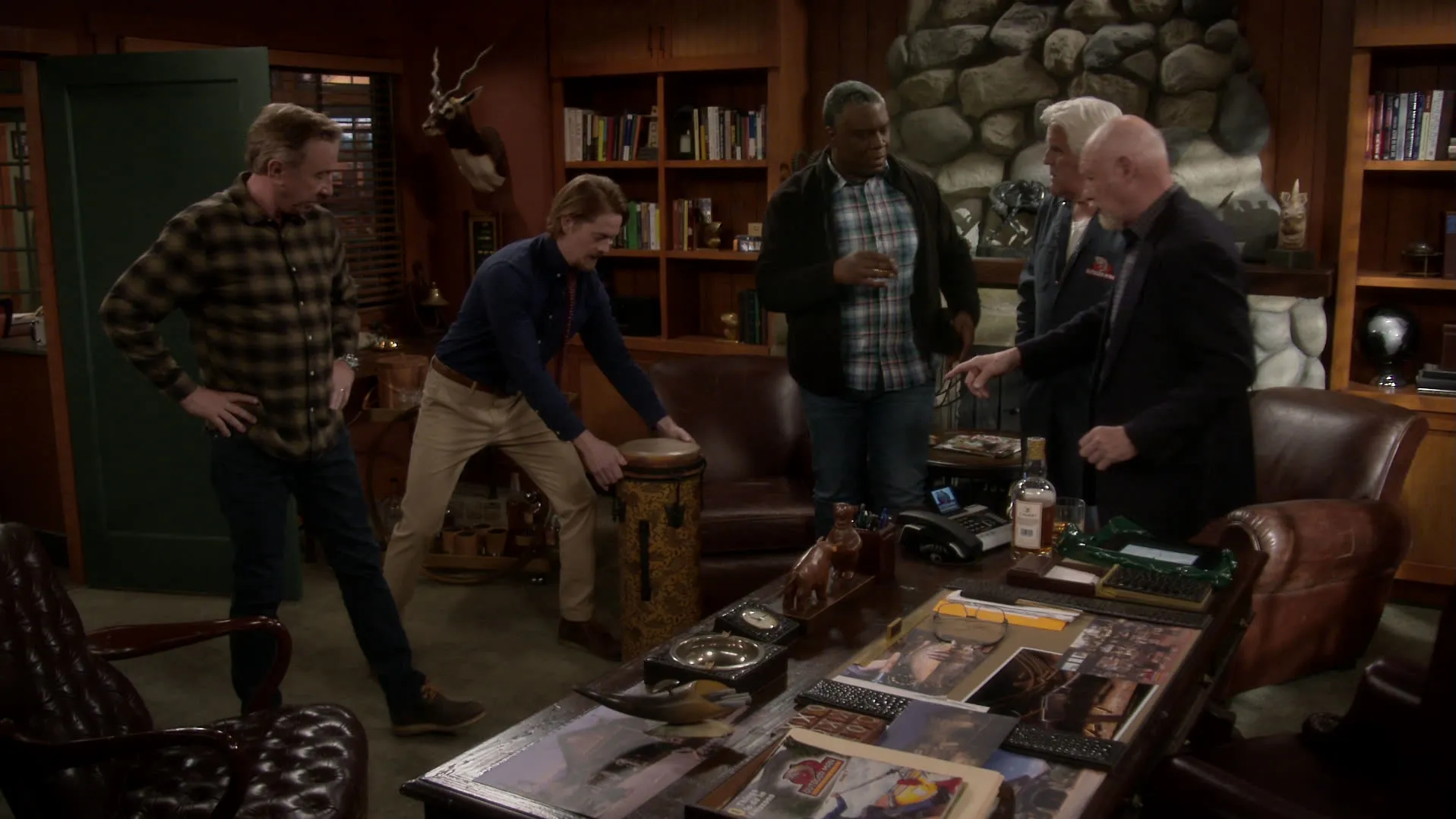 thumbnail - S9:E16 Parent-Normal Activity