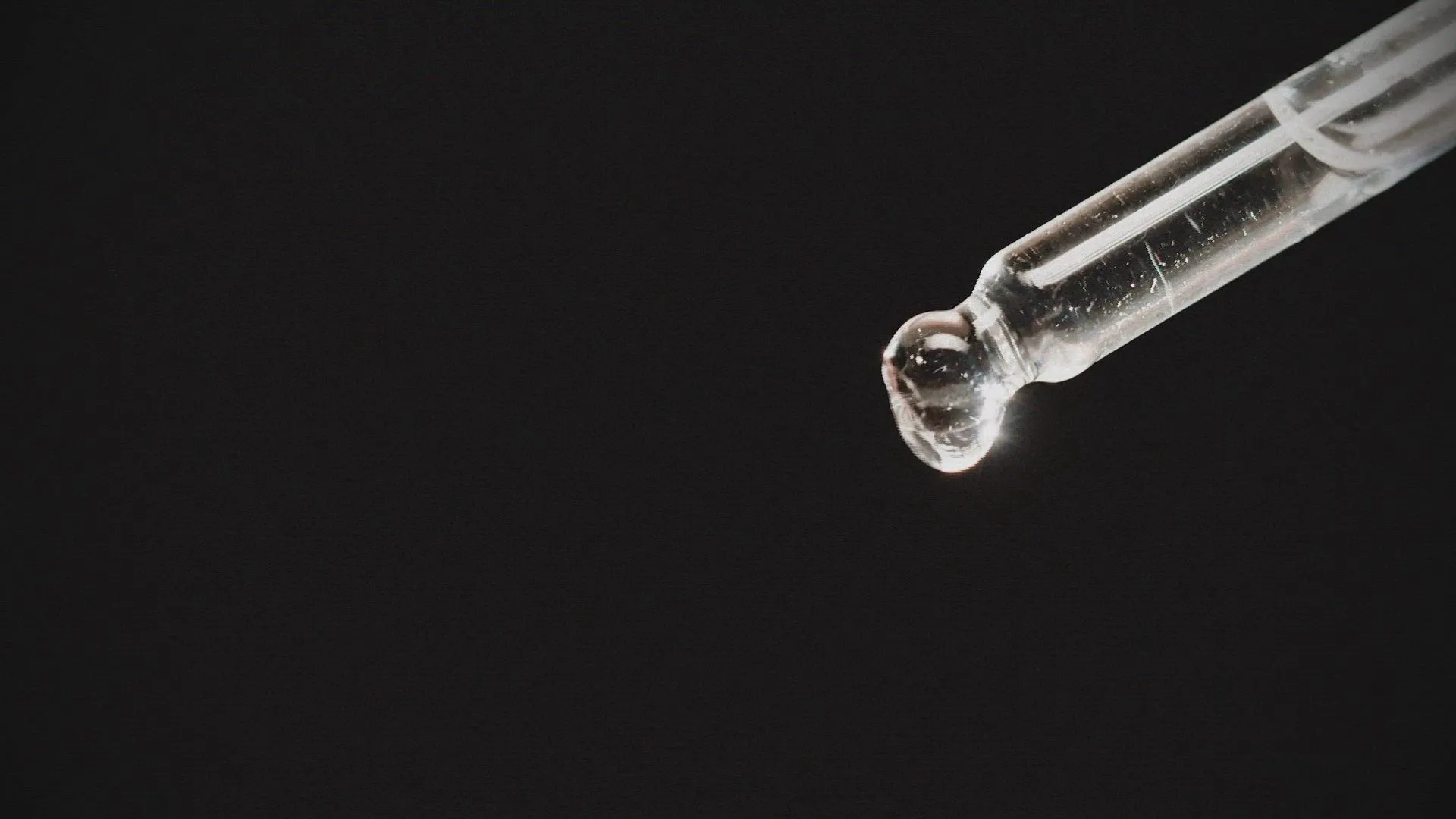 thumbnail - S7:E2 Death by Eye Drops