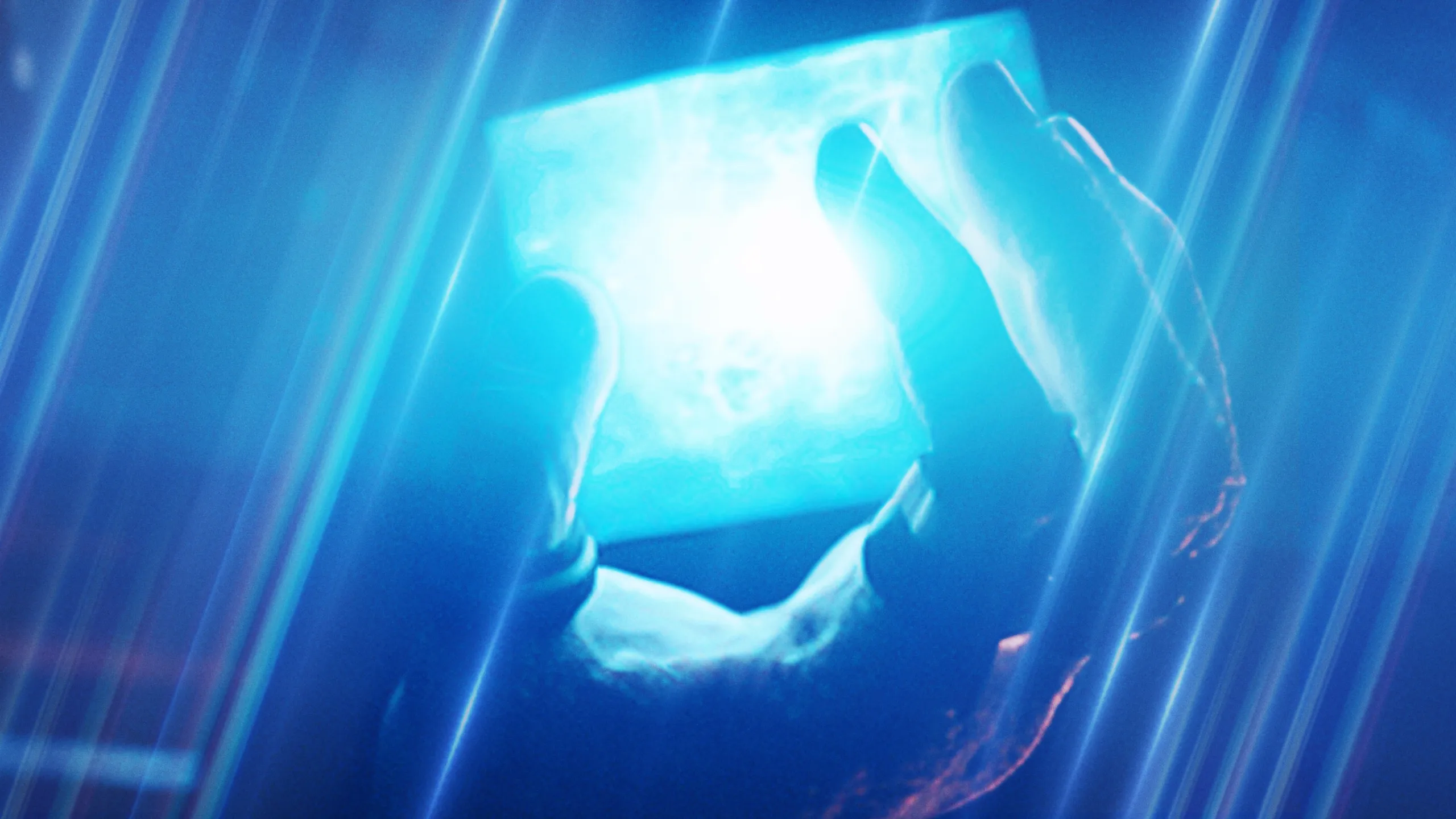 thumbnail - S1:E8 The Tesseract