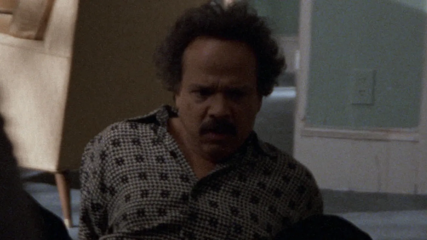 thumbnail - S1:E21 Eliminate the Middleman