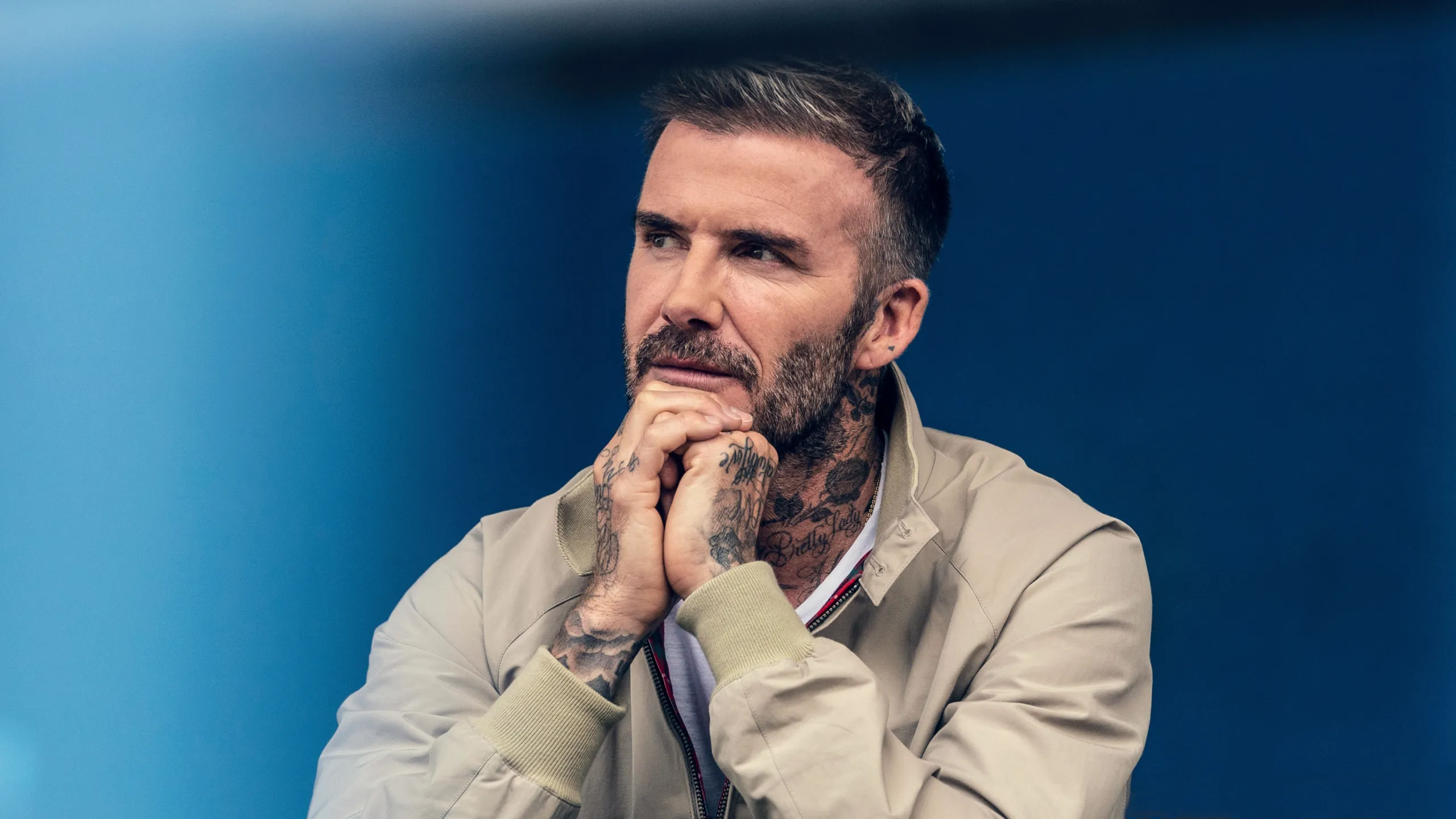 thumbnail - S1:E1 He's Coming Home