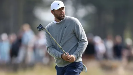 thumbnail - McIlroy & Fleetwood Featured Groups