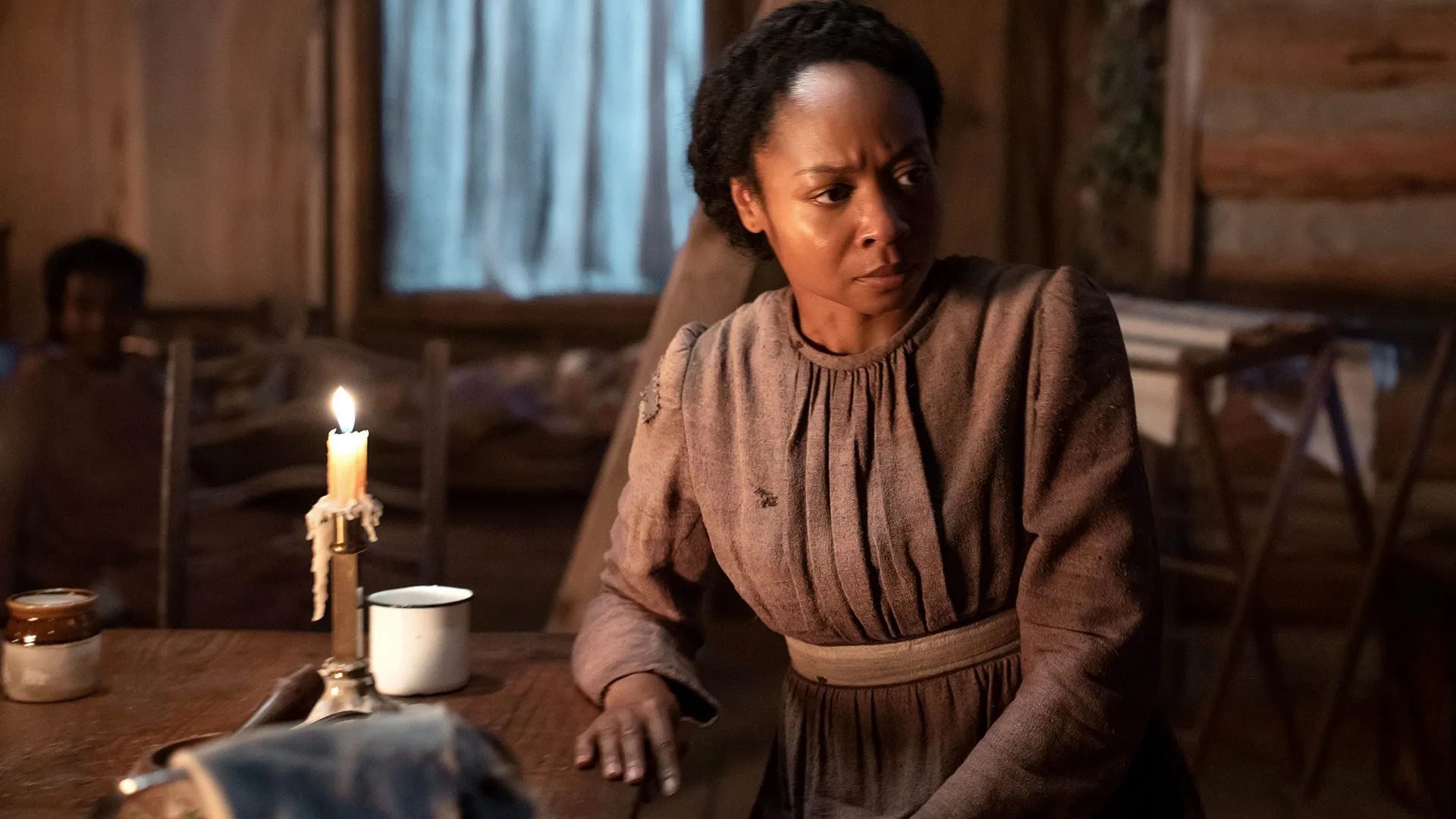 thumbnail - S1:E3 Furniture