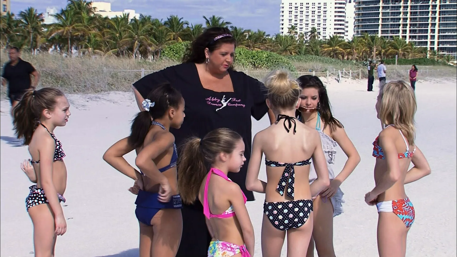thumbnail - S2:E9 Miami Heat Wave