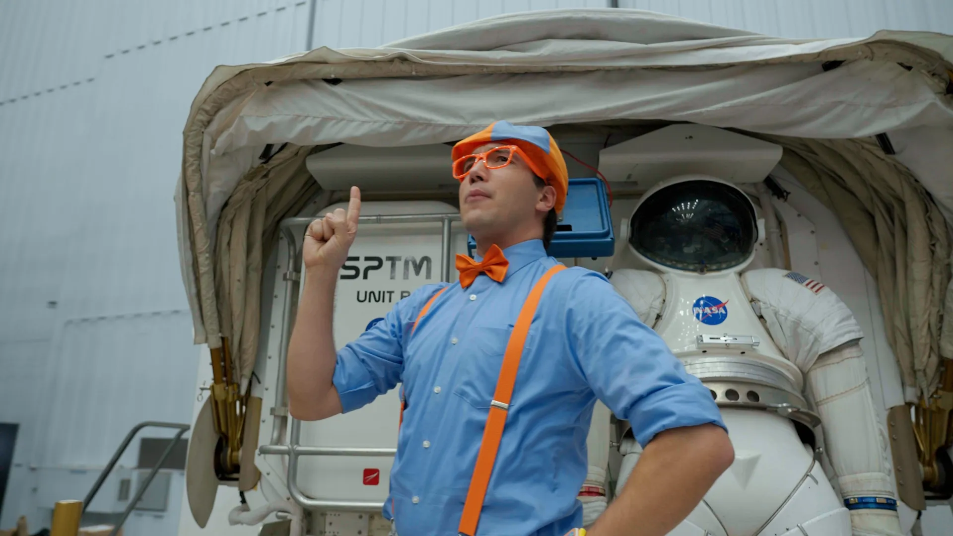 thumbnail - Blippi Learns About Space Vehicles