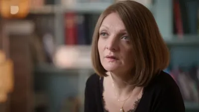 thumbnail - S1:E2 From Family Feud to Affair of State