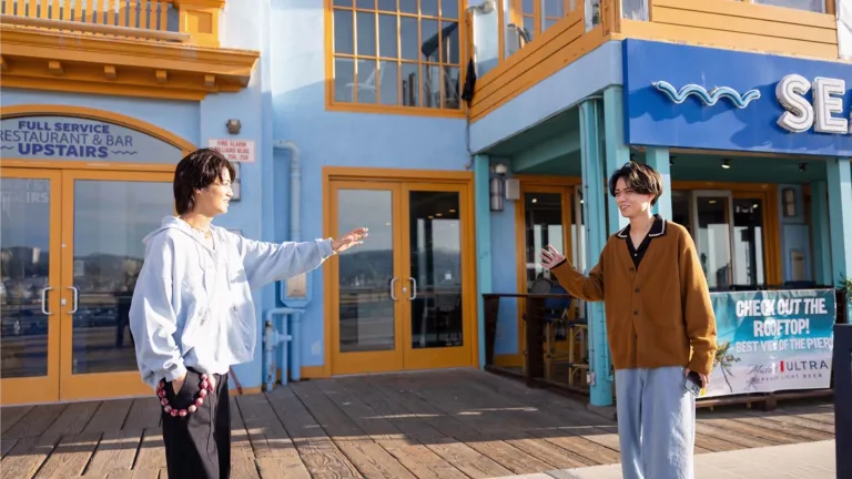 『King & Prince がまちあわせ in LA』の永瀬廉、髙橋海人