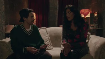 thumbnail - S3:E10 we gave it all up for hot dogs