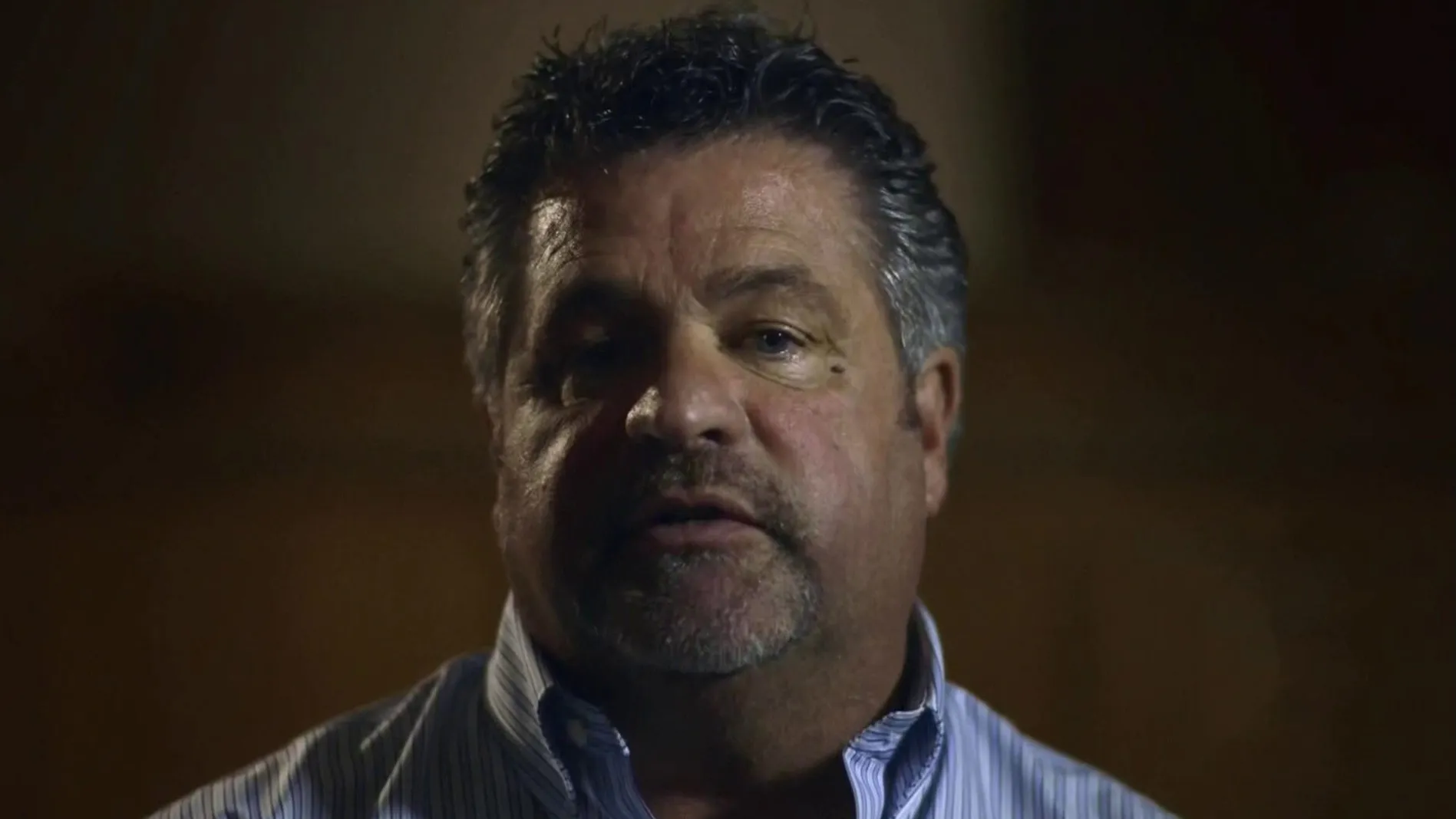 thumbnail - S2:E3 Who Killed Thanksgiving?