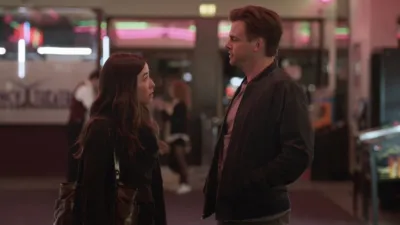 thumbnail - S4:E7 All About You