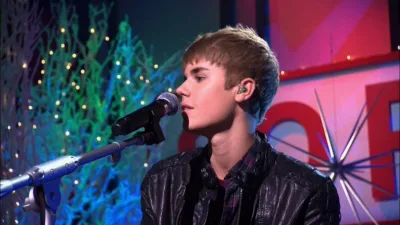 thumbnail - S1:E18 Musical Guest: Justin Bieber