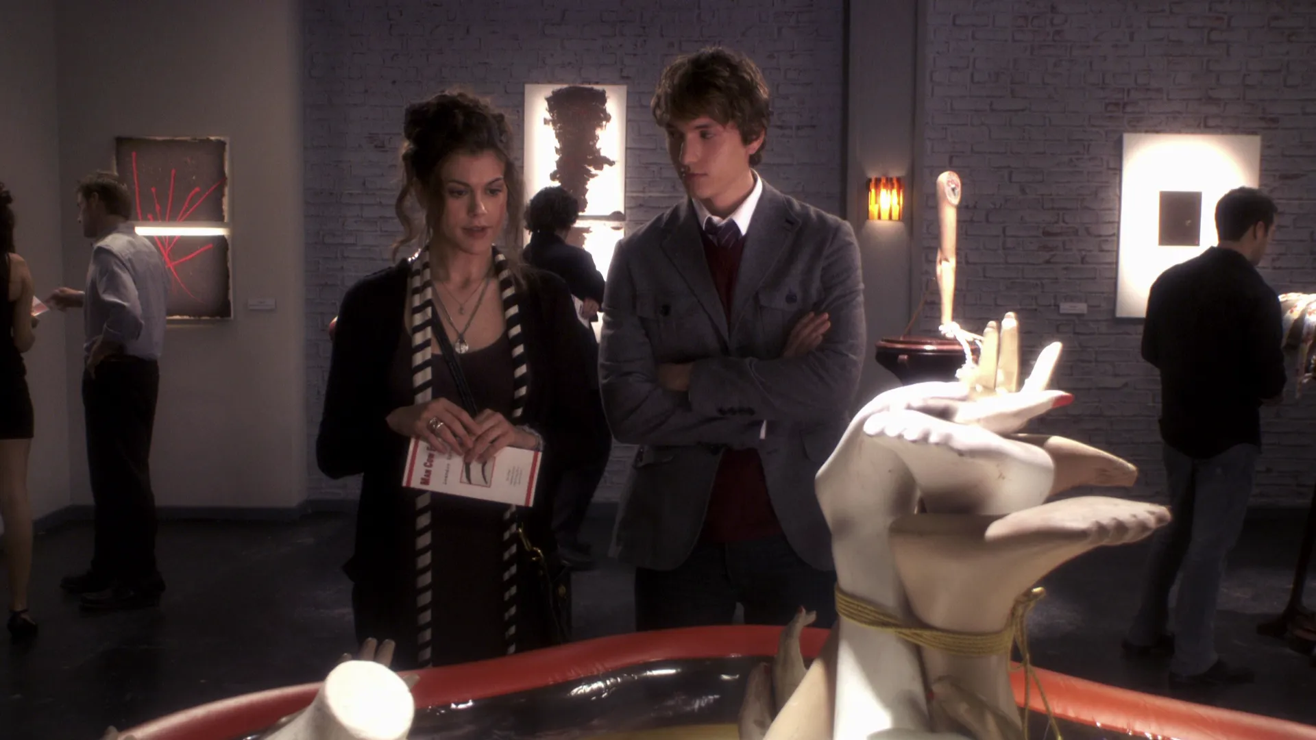 thumbnail - S2:E7 Just One Kiss