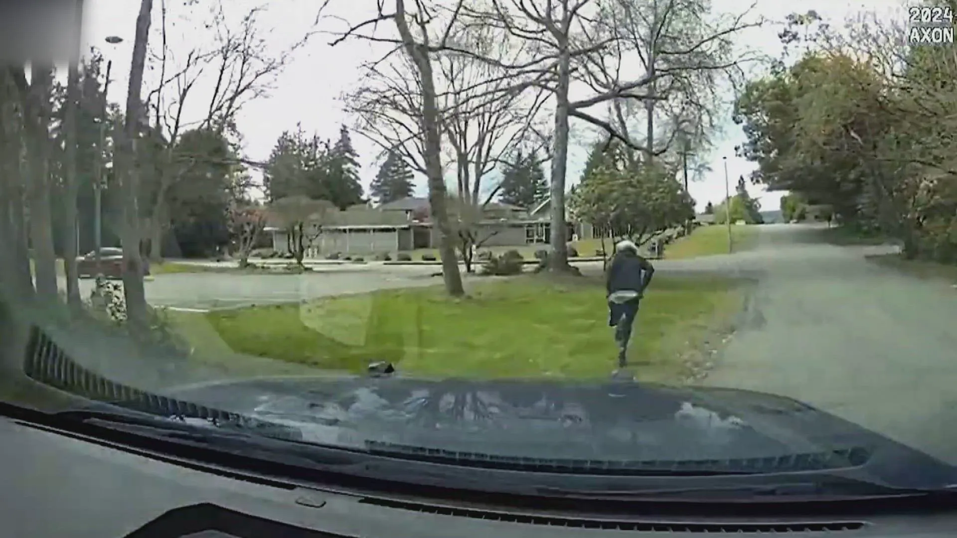 thumbnail - S1:E16 Fugitives Caught on Tape  (#116)