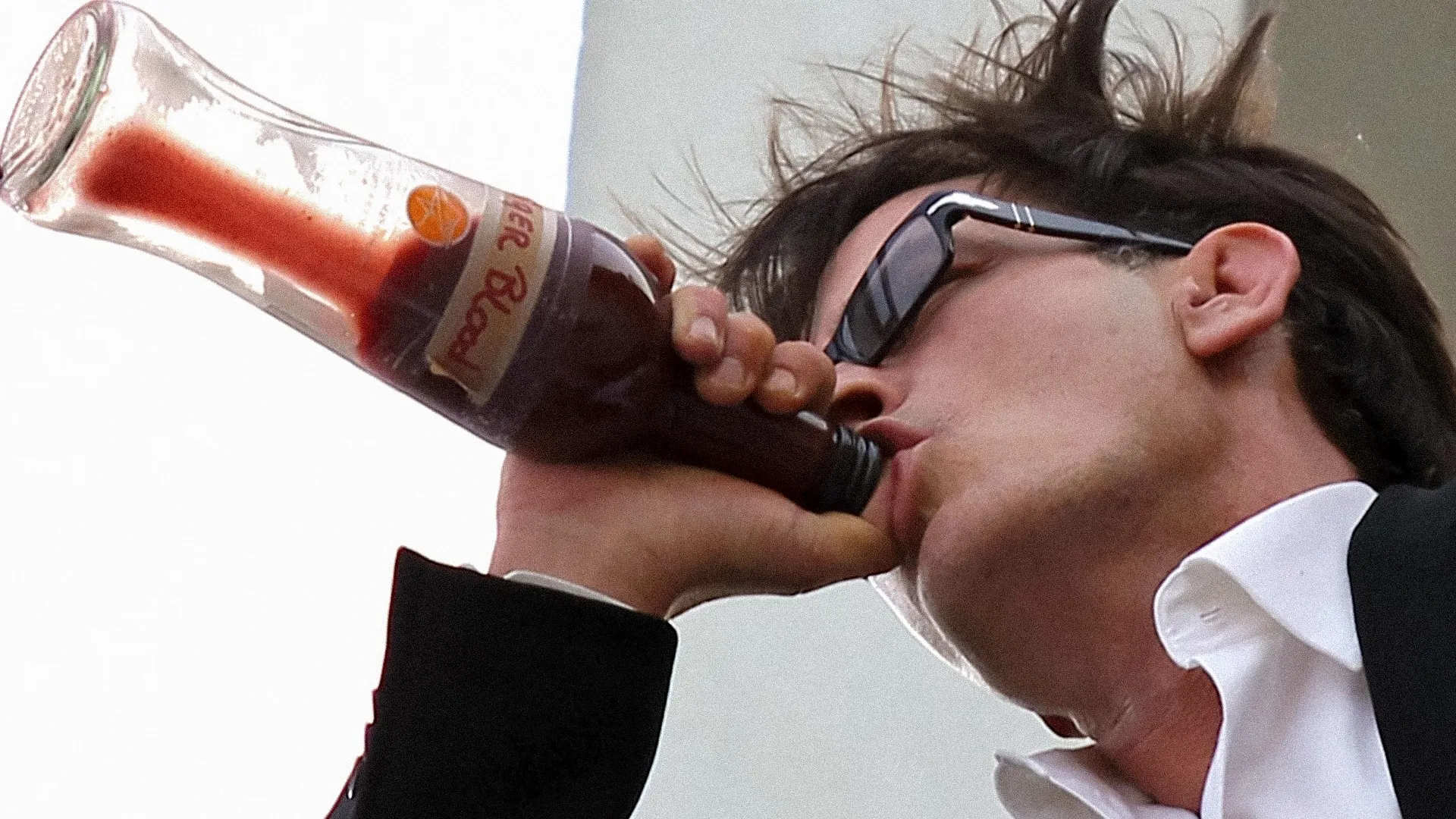 thumbnail - S1:E8 Charlie Sheen: Addicted to Winning