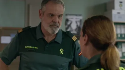 thumbnail - S1:E13 Drown Your Sorrows