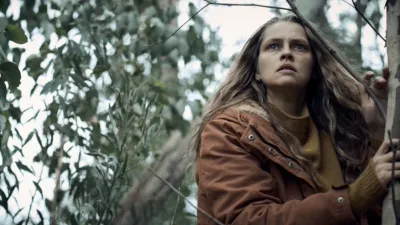 thumbnail - S1:E8 Island