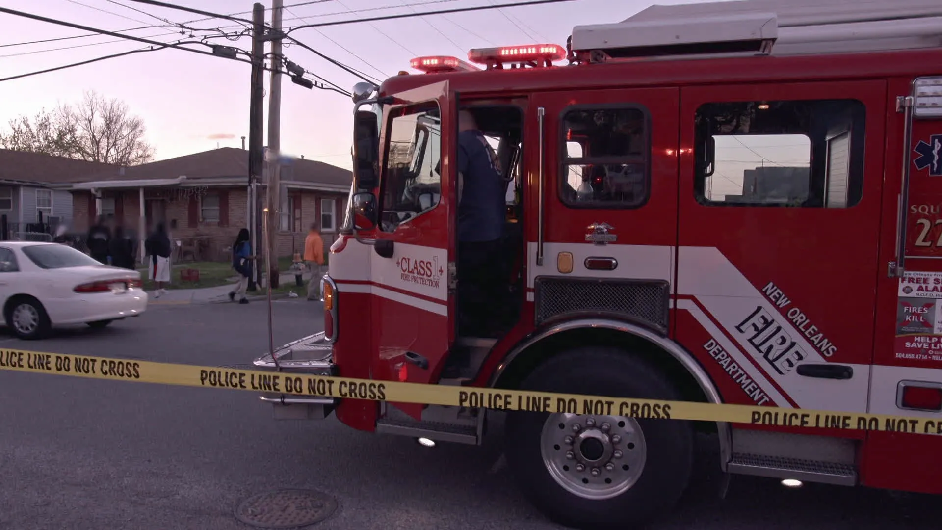 thumbnail - S7:E9 Family Matters