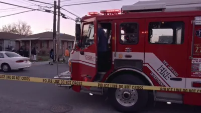 thumbnail - S7:E9 Family Matters