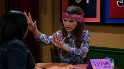 thumbnail - S3:E19 Psych It Up