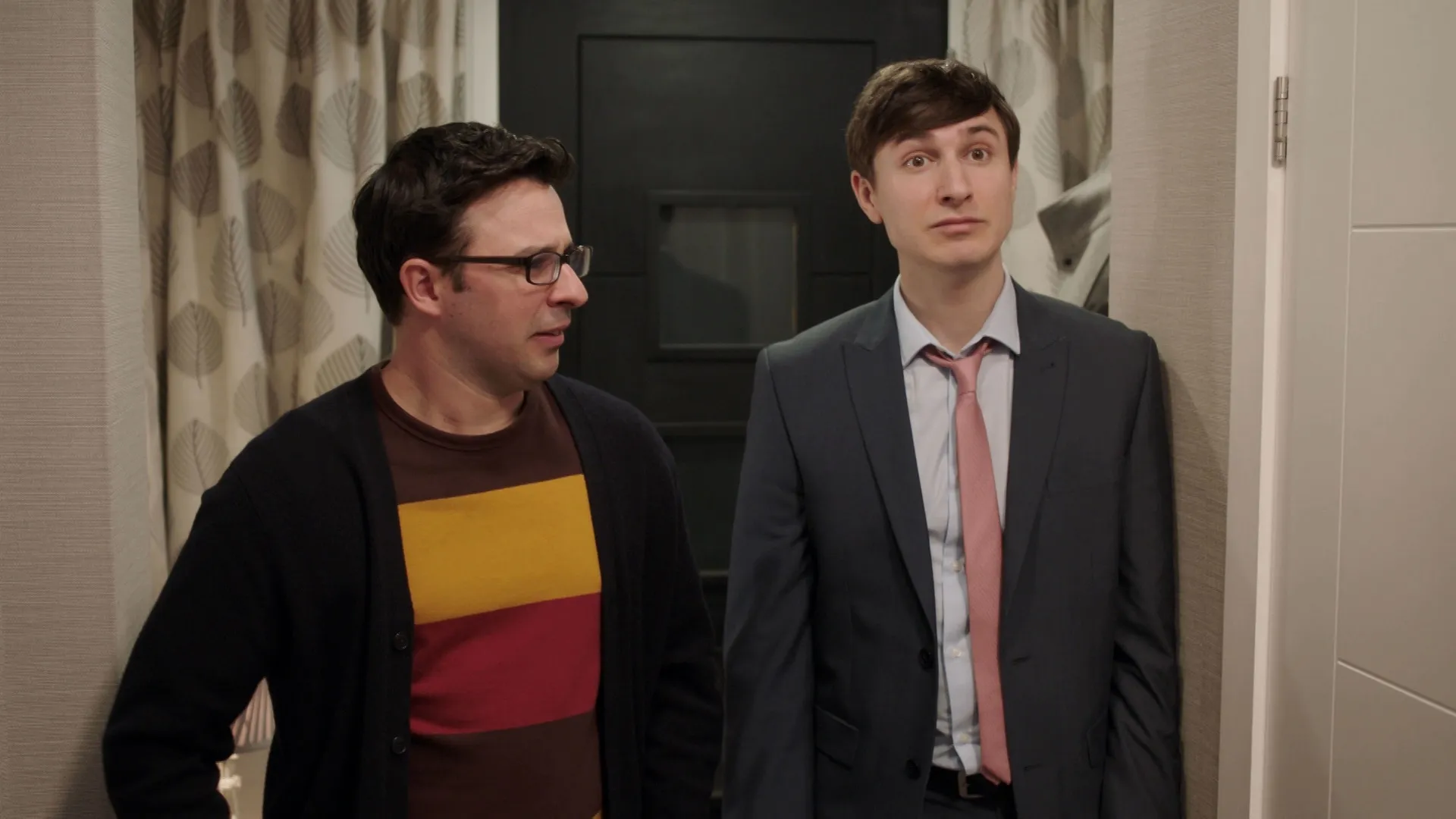 thumbnail - S6:E3 The Au Pair