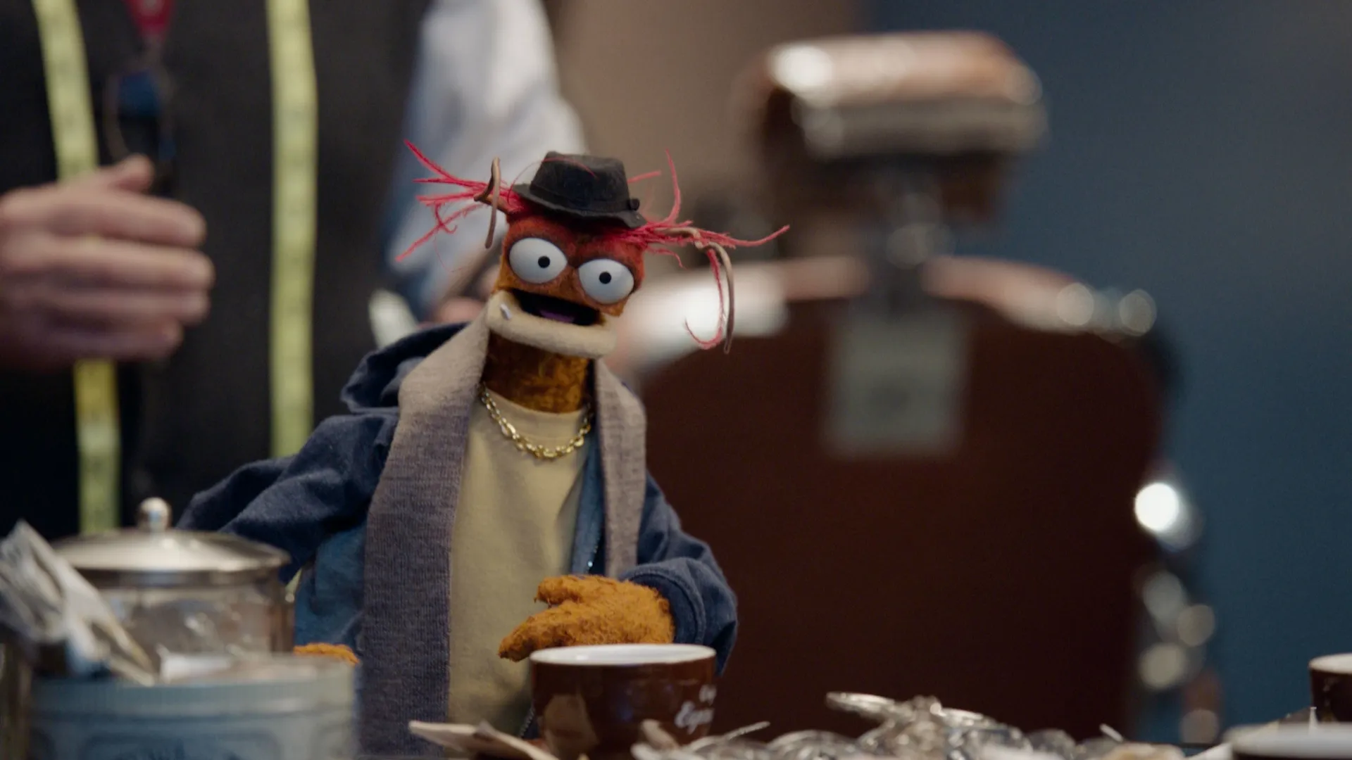 thumbnail - S1:E13 Got Silk?