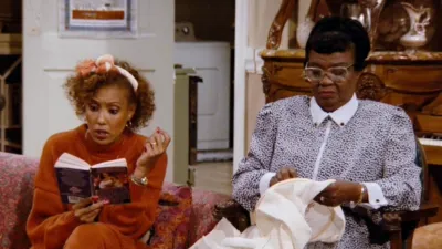 thumbnail - S1:E9 Stake-out