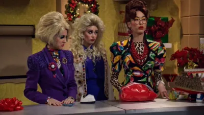 thumbnail - S3:E8 Holiday Video Sketchtacular